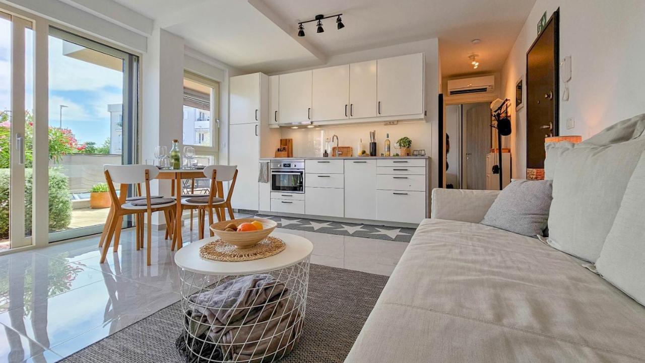 Green Oasis B3 Novigrad  Luaran gambar